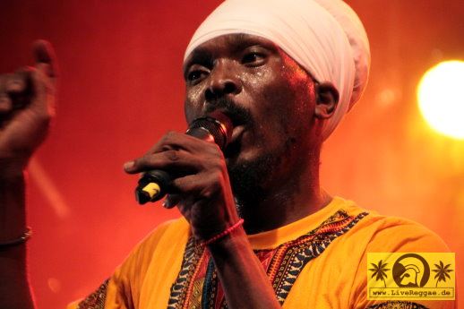 Anthony B (Jam) and The House Of Riddim Band - 23. Reggae Jam Festival - Bersenbrueck 30. Juli 2017 (13).JPG